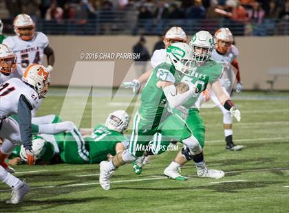 Thumbnail 3 in Wall vs. Mineola (UIL 3A Division 1 Semifinal) photogallery.