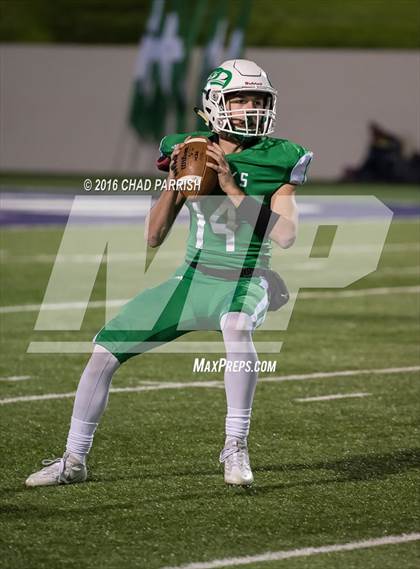 Thumbnail 3 in Wall vs. Mineola (UIL 3A Division 1 Semifinal) photogallery.
