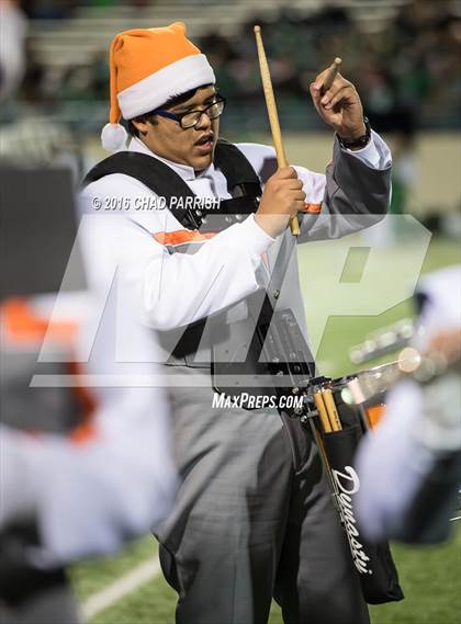 Thumbnail 1 in Wall vs. Mineola (UIL 3A Division 1 Semifinal) photogallery.