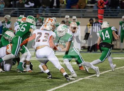 Thumbnail 2 in Wall vs. Mineola (UIL 3A Division 1 Semifinal) photogallery.