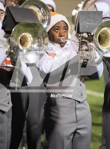 Thumbnail 3 in Wall vs. Mineola (UIL 3A Division 1 Semifinal) photogallery.