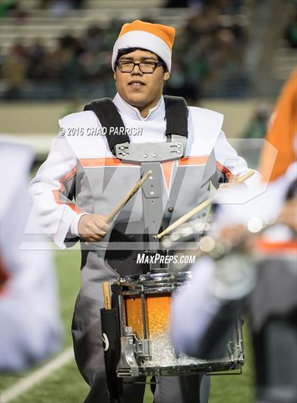 Thumbnail 3 in Wall vs. Mineola (UIL 3A Division 1 Semifinal) photogallery.