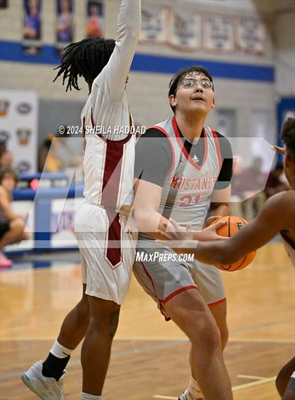 Thumbnail 1 in Northside Christian vs Countryside (Sun Bash Tampa) photogallery.
