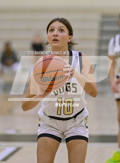 Thumbnail 2 in Pendleton Heights @ Lapel photogallery.