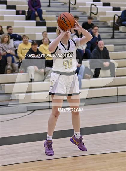 Thumbnail 1 in Pendleton Heights @ Lapel photogallery.