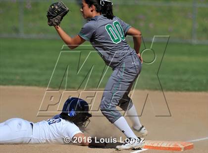 Thumbnail 1 in Charter Oak @ Upland photogallery.