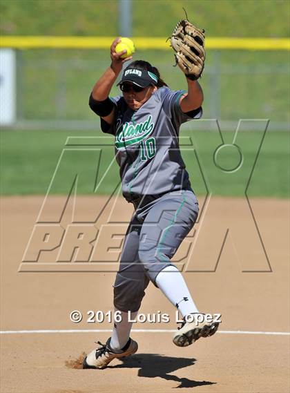 Thumbnail 1 in Charter Oak @ Upland photogallery.