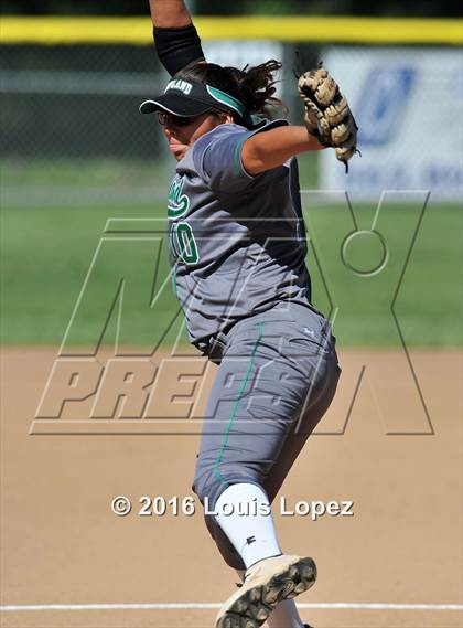 Thumbnail 1 in Charter Oak @ Upland photogallery.