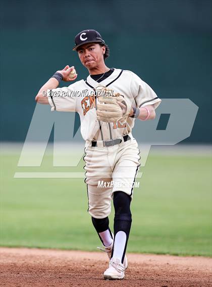 Thumbnail 2 in Central vs. Bradshaw Christian photogallery.
