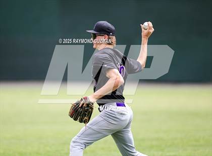 Thumbnail 2 in Central vs. Bradshaw Christian photogallery.