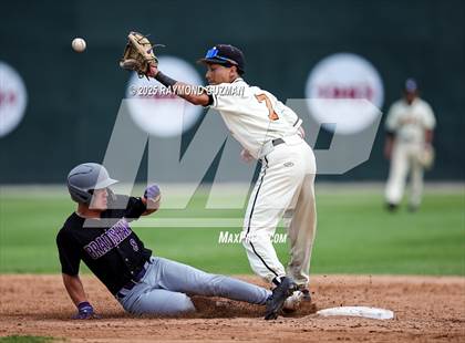 Thumbnail 3 in Central vs. Bradshaw Christian photogallery.