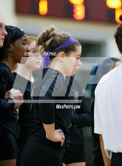 Thumbnail 1 in Warwick @ Kingston (Section 9 Class AA Semifinal) photogallery.