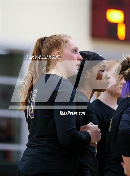 Thumbnail 2 in Warwick @ Kingston (Section 9 Class AA Semifinal) photogallery.
