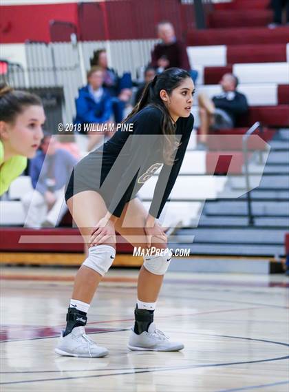 Thumbnail 3 in Warwick @ Kingston (Section 9 Class AA Semifinal) photogallery.