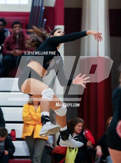 Thumbnail 2 in Warwick @ Kingston (Section 9 Class AA Semifinal) photogallery.