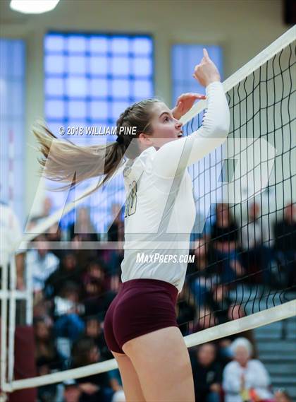 Thumbnail 1 in Warwick @ Kingston (Section 9 Class AA Semifinal) photogallery.