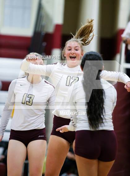 Thumbnail 3 in Warwick @ Kingston (Section 9 Class AA Semifinal) photogallery.