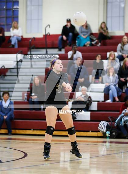Thumbnail 2 in Warwick @ Kingston (Section 9 Class AA Semifinal) photogallery.