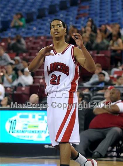 Thumbnail 2 in St. Mary's vs. Cordova (CIF SJS D2 Playoffs) photogallery.