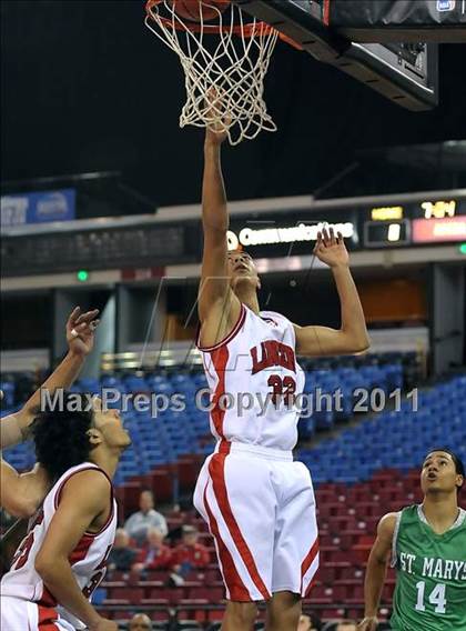 Thumbnail 3 in St. Mary's vs. Cordova (CIF SJS D2 Playoffs) photogallery.
