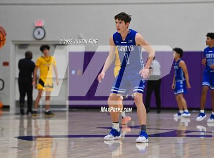 Thumbnail 3 in Curtis @ Mission Bay (Torrey Pines Holiday Classic) photogallery.