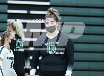 Thumbnail 1 in Eisenhower @ Lake Orion photogallery.