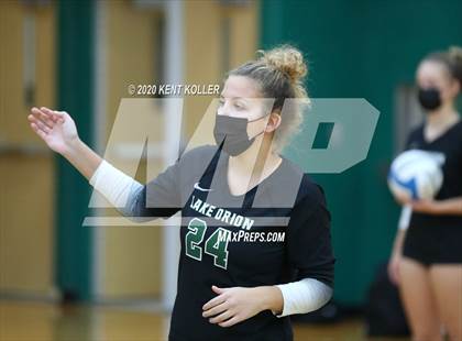 Thumbnail 2 in Eisenhower @ Lake Orion photogallery.
