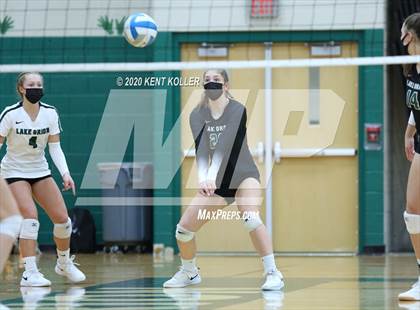 Thumbnail 1 in Eisenhower @ Lake Orion photogallery.
