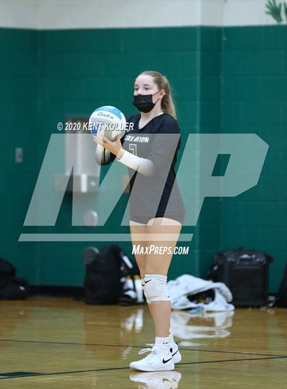 Thumbnail 1 in Eisenhower @ Lake Orion photogallery.