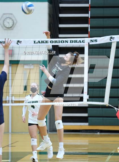 Thumbnail 1 in Eisenhower @ Lake Orion photogallery.