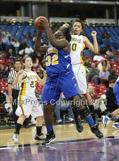 Thumbnail 1 in Pinewood vs. St. Bernard (CIF State D5 Final) photogallery.