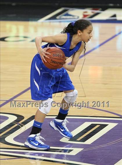 Thumbnail 2 in Pinewood vs. St. Bernard (CIF State D5 Final) photogallery.