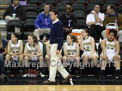 Thumbnail 3 in Pinewood vs. St. Bernard (CIF State D5 Final) photogallery.