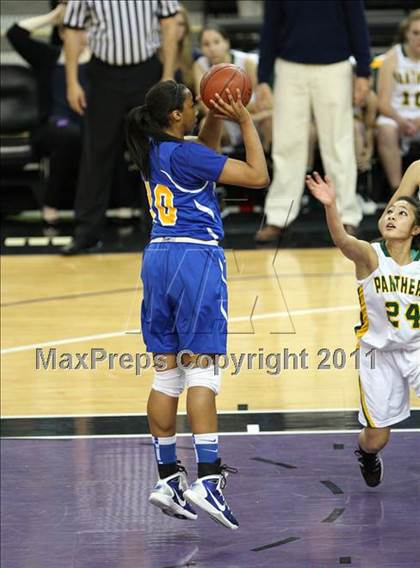 Thumbnail 3 in Pinewood vs. St. Bernard (CIF State D5 Final) photogallery.