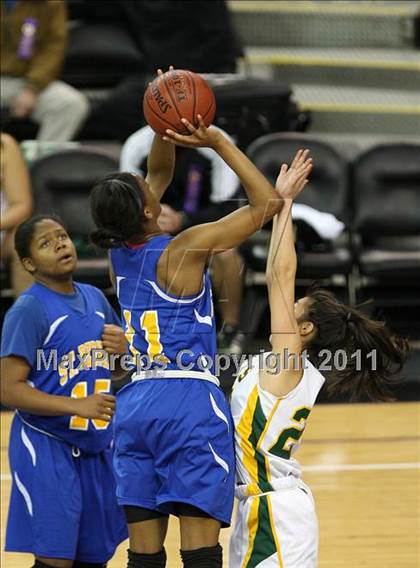 Thumbnail 3 in Pinewood vs. St. Bernard (CIF State D5 Final) photogallery.