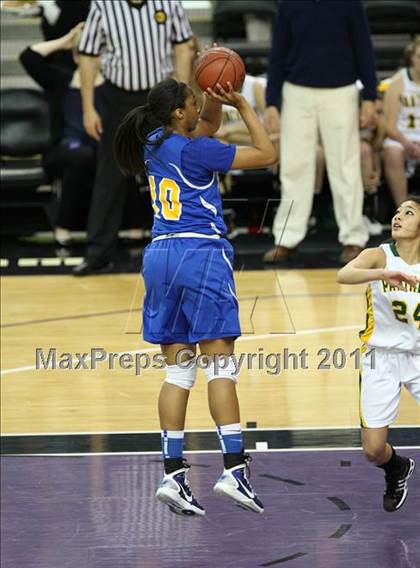 Thumbnail 1 in Pinewood vs. St. Bernard (CIF State D5 Final) photogallery.