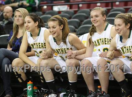 Thumbnail 2 in Pinewood vs. St. Bernard (CIF State D5 Final) photogallery.