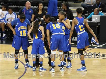 Thumbnail 2 in Pinewood vs. St. Bernard (CIF State D5 Final) photogallery.