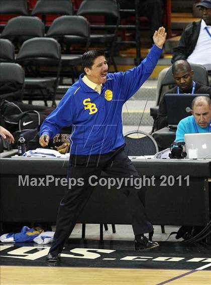 Thumbnail 2 in Pinewood vs. St. Bernard (CIF State D5 Final) photogallery.