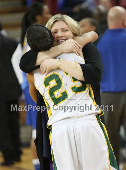 Thumbnail 2 in Pinewood vs. St. Bernard (CIF State D5 Final) photogallery.