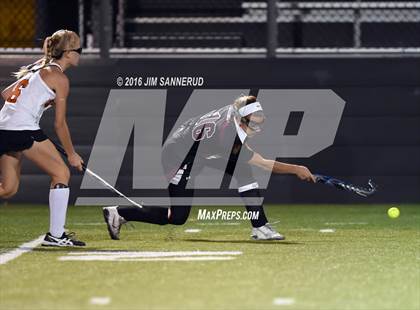 Thumbnail 2 in Mamaroneck vs. Scarsdale (Section 1 Class A Final) photogallery.