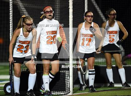 Thumbnail 1 in Mamaroneck vs. Scarsdale (Section 1 Class A Final) photogallery.