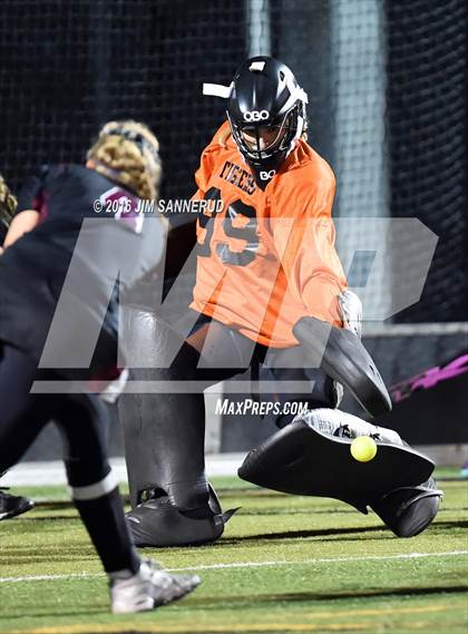 Thumbnail 1 in Mamaroneck vs. Scarsdale (Section 1 Class A Final) photogallery.