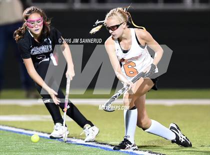 Thumbnail 3 in Mamaroneck vs. Scarsdale (Section 1 Class A Final) photogallery.