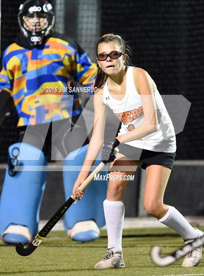 Thumbnail 1 in Mamaroneck vs. Scarsdale (Section 1 Class A Final) photogallery.
