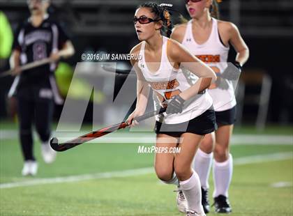 Thumbnail 1 in Mamaroneck vs. Scarsdale (Section 1 Class A Final) photogallery.