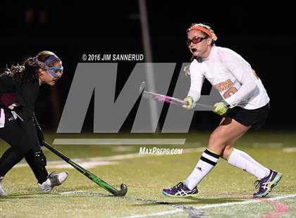 Thumbnail 1 in Mamaroneck vs. Scarsdale (Section 1 Class A Final) photogallery.