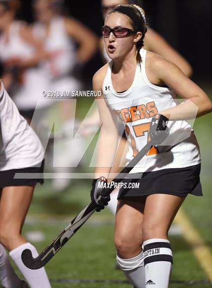 Thumbnail 2 in Mamaroneck vs. Scarsdale (Section 1 Class A Final) photogallery.