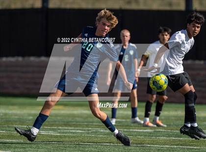 Thumbnail 3 in Highlands Ranch vs Aurora Central photogallery.