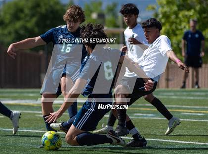 Thumbnail 3 in Highlands Ranch vs Aurora Central photogallery.